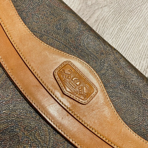 Carlo Rino Clutch - Picture 5 of 9